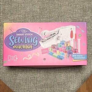 Smart Stitch Sewing Machine with Accessories